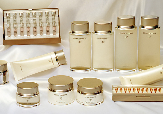 コスメデコルテ AQ 商品画像