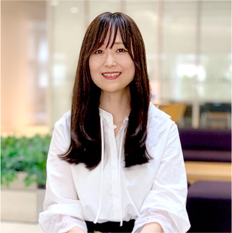 コーセー研究所 先端技術研究室 中村 理恵さん