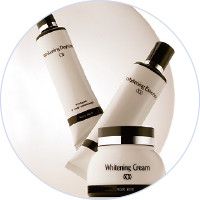 「ホワイトニングクリームXX」商品画像